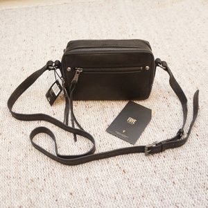 frye camera crossbody
